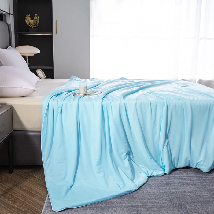 91家纺网 家纺一手货源 找家纺 恒科 2025新款冰淇淋凉感丝夏被 月光蓝