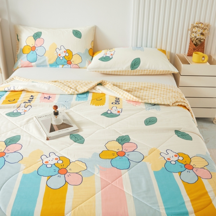 91家纺网 家纺一手货源 找家纺 2023里外100%纯棉印花新疆棉花夏被单人棉花被可机洗 彩虹乐园