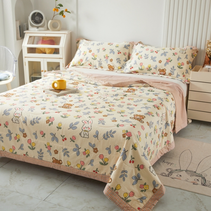 91家纺网 家纺一手货源 找家纺 2023里外100%纯棉印花新疆棉花夏被单人棉花被可机洗 巴黎春天