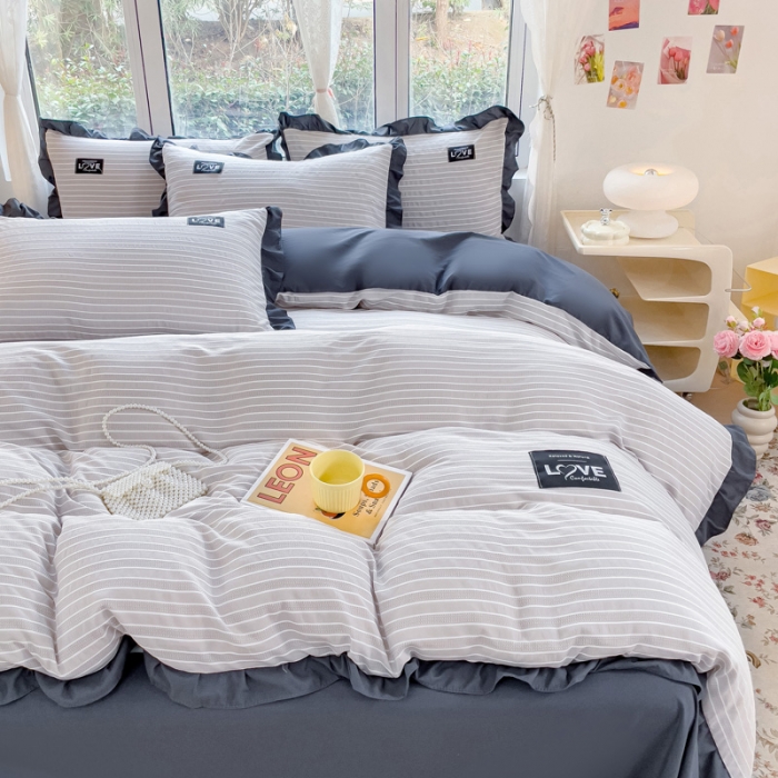 91家纺网 家纺一手货源 找家纺 金米诺 新款韩版花边水洗棉泡泡纱四件套公主条四件套 条纹-浅灰