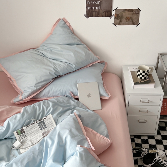 91家纺网 家纺一手货源 找家纺 安莱生活 2023新款 60贡缎双拼小宽边四件套 淡蓝双拼嫩粉