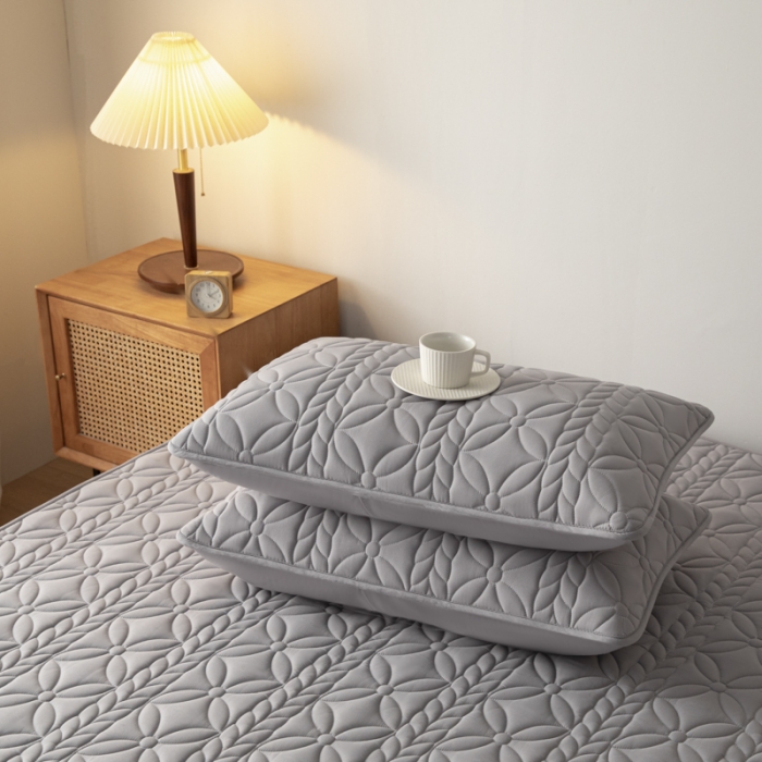 91家纺网 家纺一手货源 找家纺 芬晴 2023新款A类母婴级防水大豆夹棉枕套一对叶语 星灰