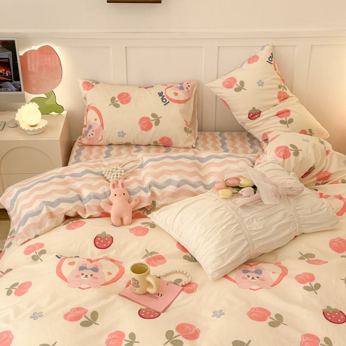 91家纺网 家纺一手货源 找家纺 昔可 2023春日新款全棉3 郁金草莓兔