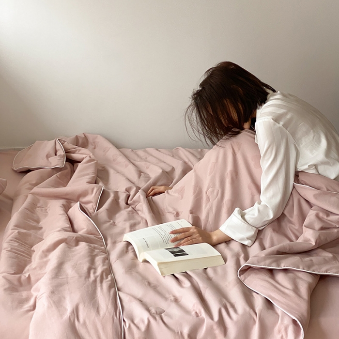 91家纺网 家纺一手货源 找家纺 （总）莱福仕家纺2024新款泡芙水洗棉大豆夏被