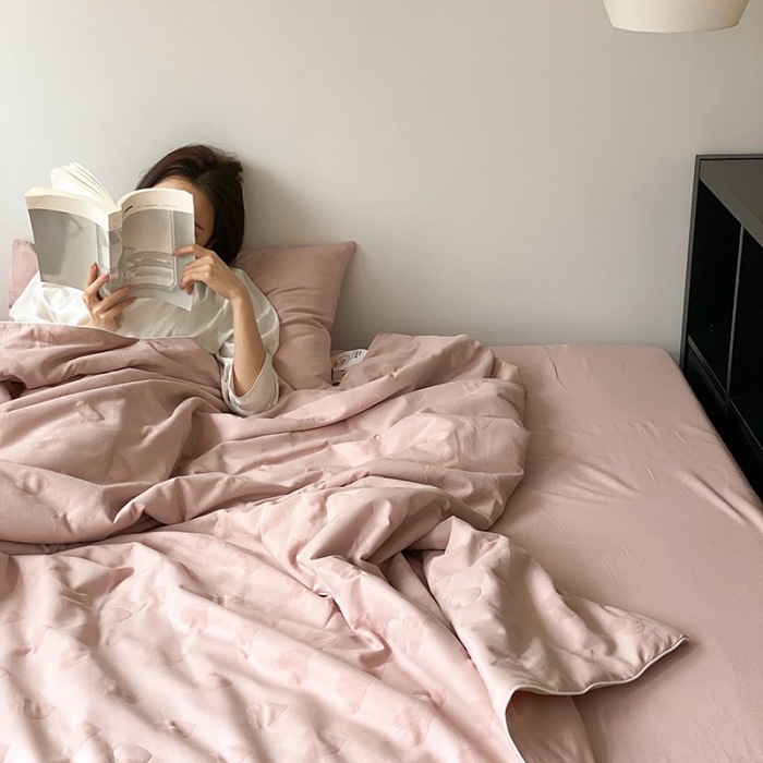 91家纺网 家纺一手货源 找家纺 （总）莱福仕家纺2024新款泡芙水洗棉大豆夏被