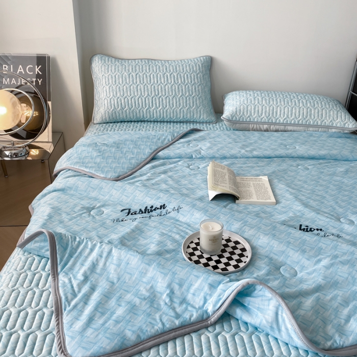 91家纺网 家纺一手货源 找家纺 欧邦 新款轻奢风纯色凉感丝乳胶凉席夏被四件套 银河-蓝