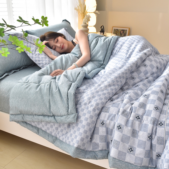 91家纺网 家纺一手货源 找家纺 圣楚 2024年新款简约时尚单夏被空调被夏凉被直播供货-典雅风尚