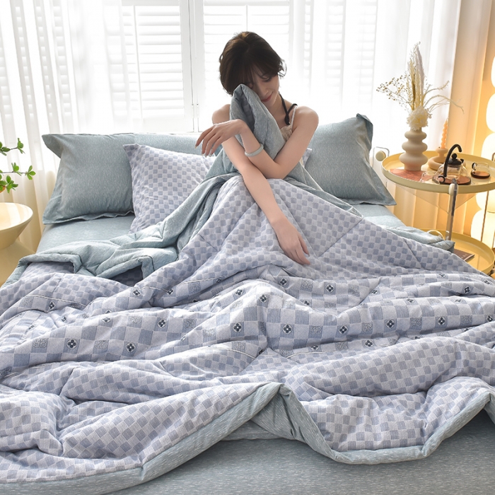 91家纺网 家纺一手货源 找家纺 圣楚 2024年新款简约时尚单夏被空调被夏凉被直播供货-典雅风尚