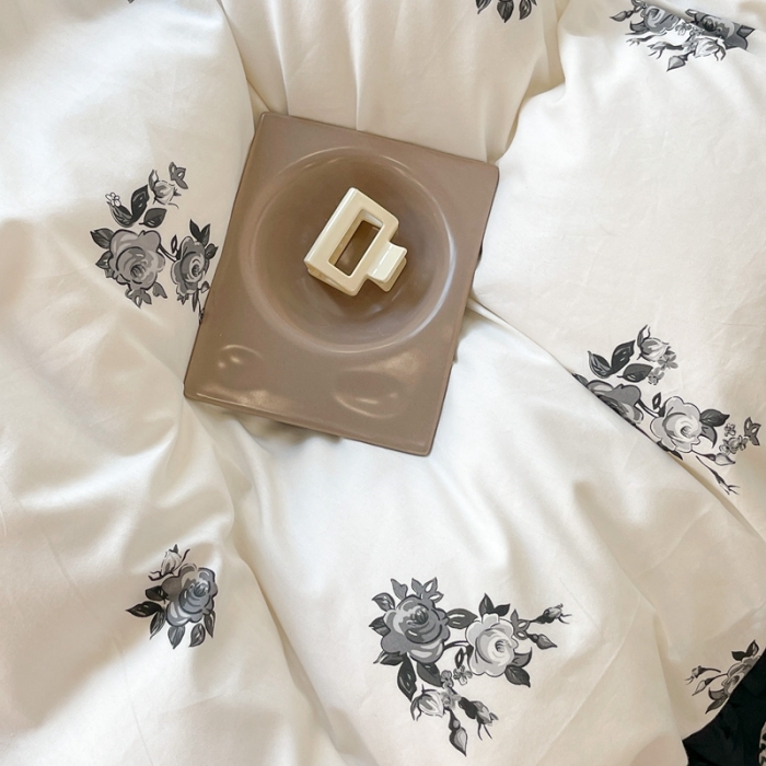 91家纺网 家纺一手货源 找家纺 昔可 2023新款法式复古系列花边款 秘密庄园