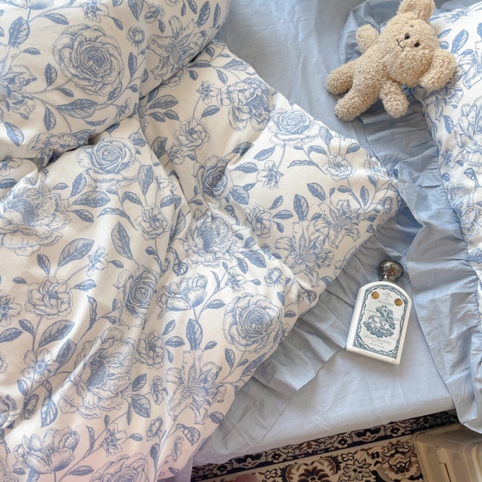 91家纺网 家纺一手货源 找家纺 昔可 2023新款法式复古系列花边款 手绘山茶 蓝