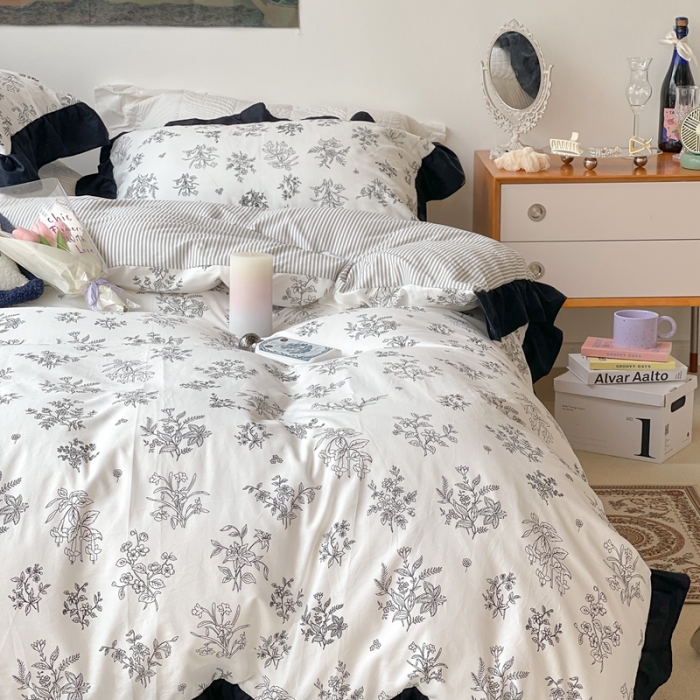 91家纺网 家纺一手货源 找家纺 昔可 2023新款法式复古系列花边款 素描水墨花