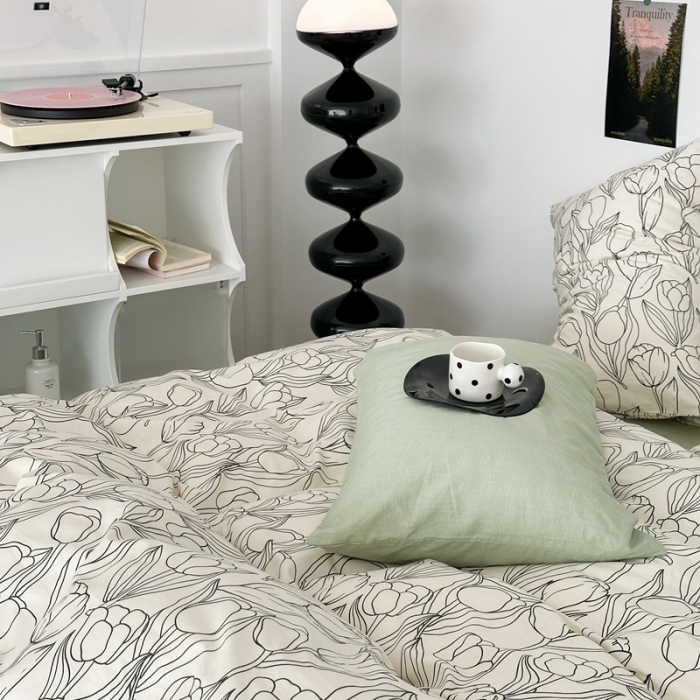 91家纺网 家纺一手货源 找家纺 昔可 2023新款法式复古系列普通款 黑色郁金香