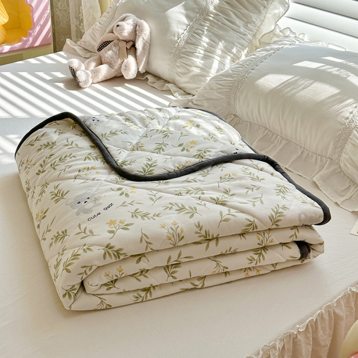 91家纺网 家纺一手货源 找家纺 琪格格 2023新款A类针织棉夏被 风铃草