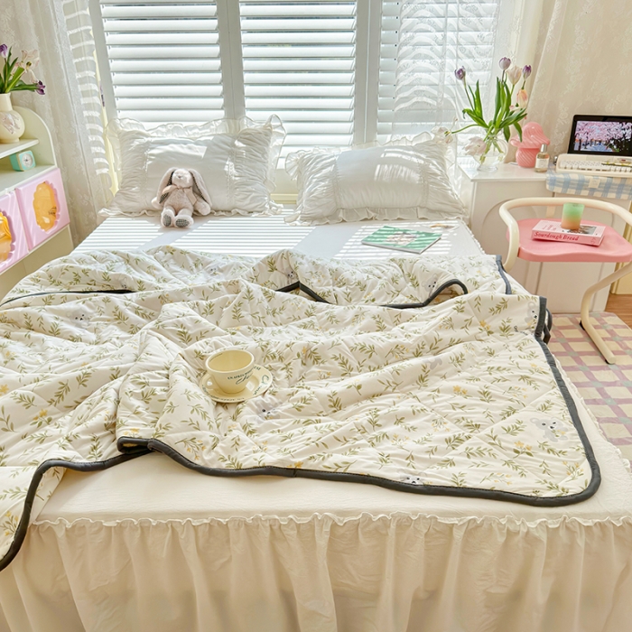 91家纺网 家纺一手货源 找家纺 琪格格 2023新款A类针织棉夏被 风铃草