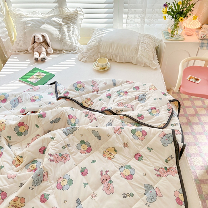 91家纺网 家纺一手货源 找家纺 琪格格 2023新款A类针织棉夏被 奇妙乐园