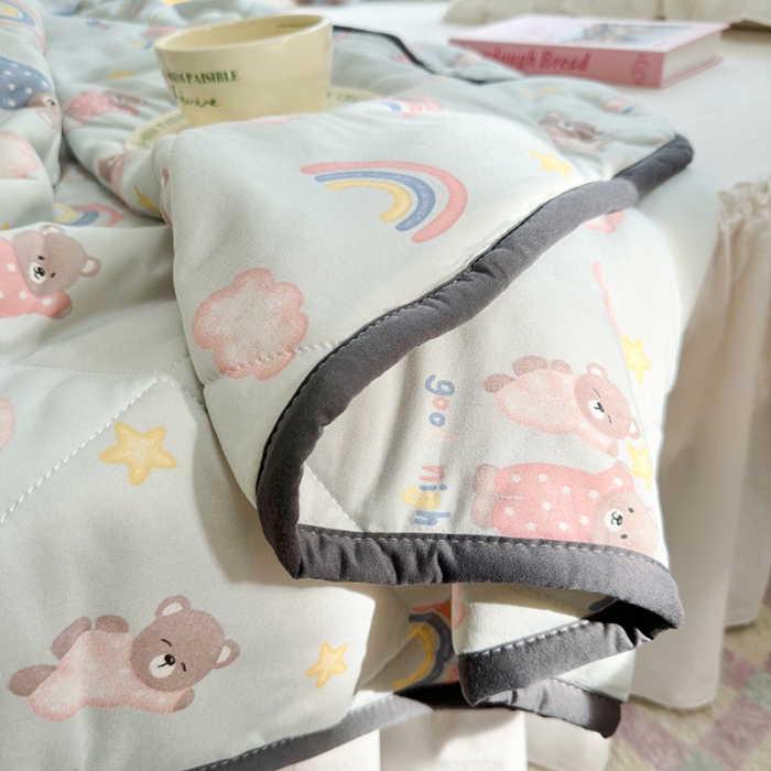 91家纺网 家纺一手货源 找家纺 琪格格 2023新款A类针织棉夏被 睡衣派对