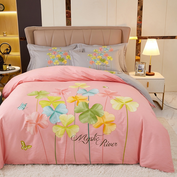 91家纺网 家纺一手货源 找家纺 雲归梦2023新款13372全棉活性大版印花简约居家四件套 风动玲心粉