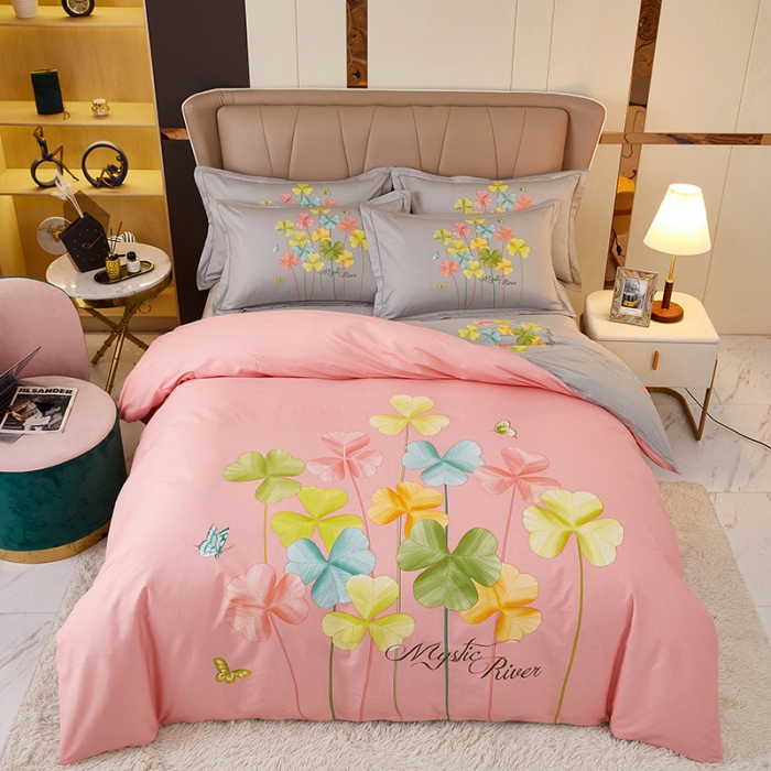 91家纺网 家纺一手货源 找家纺 雲归梦2023新款13372全棉活性大版印花简约居家四件套 风动玲心粉