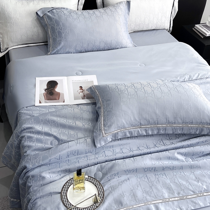 91家纺网 家纺一手货源 找家纺 优悦 2023新款提花冰丝夏被套件系列 哈曼-浅蓝