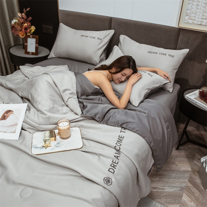 91家纺网 家纺一手货源 找家纺 骏腾2023新款水洗冰丝夏被-终板山茶花5夏被套件 山茶-低度灰