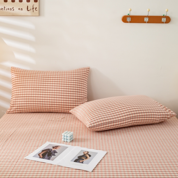 91家纺网 家纺一手货源 找家纺 九沐良品 新款A类色织水洗棉四件套-单品枕套 粉小格