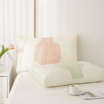 91家纺网 家纺一手货源 找家纺 剑桥枕业 2023全新枕芯系列 小太阳花羽丝棕（中绣款）