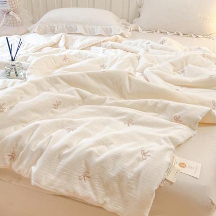 91家纺网 家纺一手货源 找家纺 （总）木楌 2025年新款双层皱皱纱刺绣款夏被大豆被