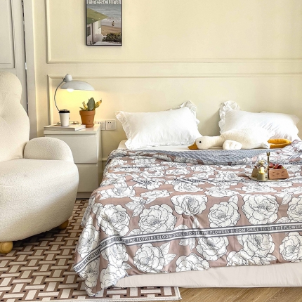 91家纺网 家纺一手货源 找家纺 绒梦里 2023A类凉感丝按摩豆豆夏被直播爆款夏凉被空调被