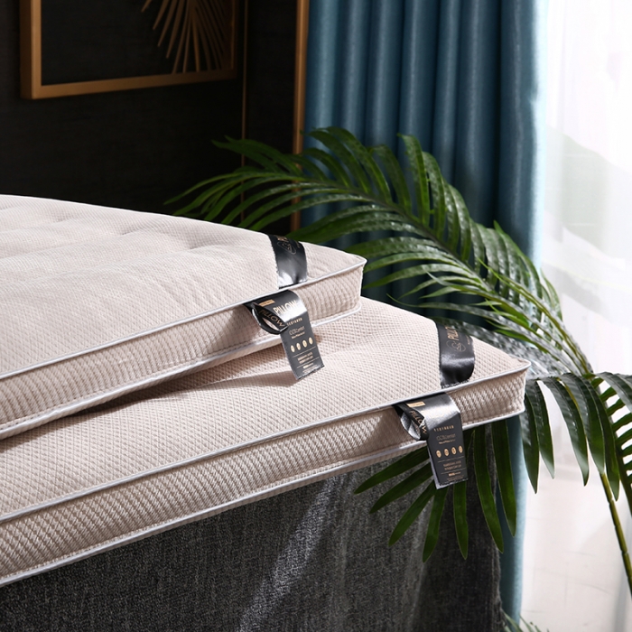 91家纺网 家纺一手货源 找家纺 （总）爱来伊 2022新款玉米绒绗缝枕