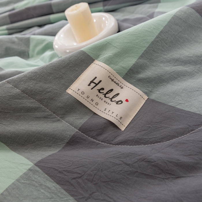 91家纺网 家纺一手货源 找家纺 简色坊 2023新款水洗棉夏被 灰绿格