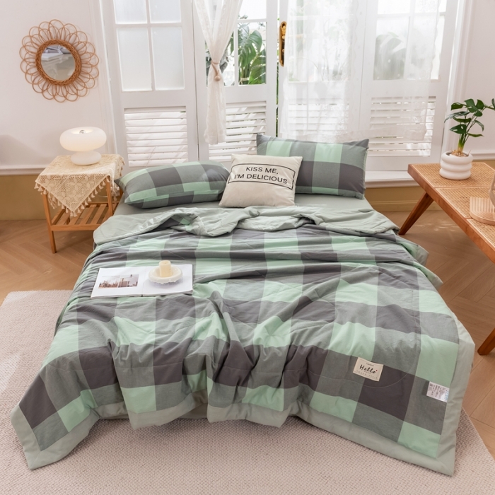 91家纺网 家纺一手货源 找家纺 简色坊 2023新款水洗棉夏被 灰绿格