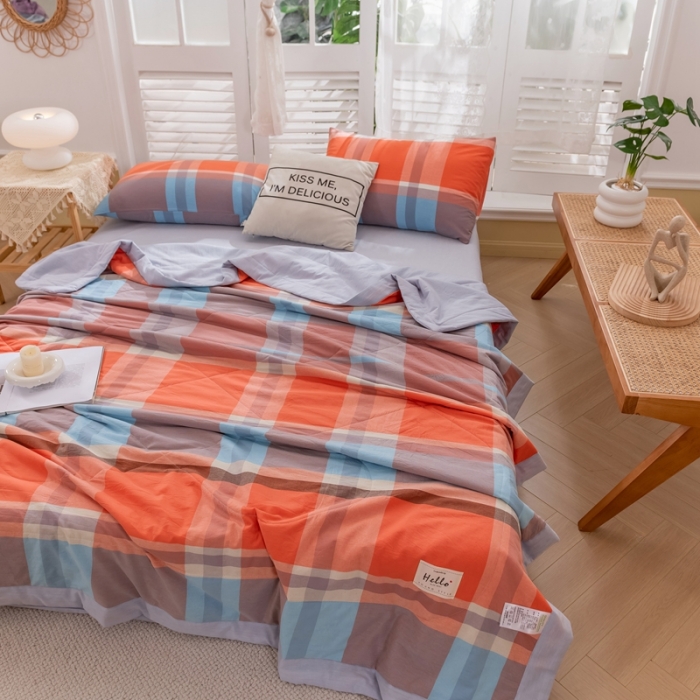 91家纺网 家纺一手货源 找家纺 简色坊 2023新款水洗棉夏被 橘大格