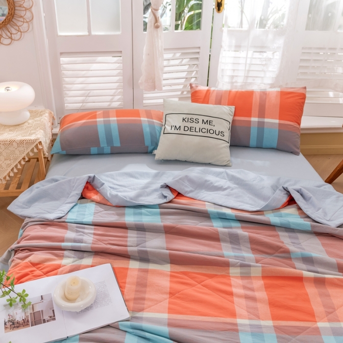 91家纺网 家纺一手货源 找家纺 简色坊 2023新款水洗棉夏被 橘大格