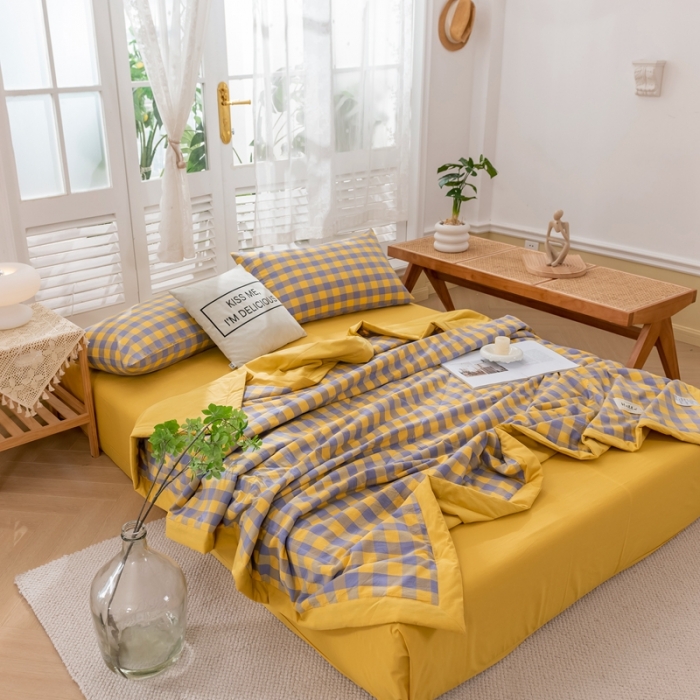 91家纺网 家纺一手货源 找家纺 简色坊 2023新款水洗棉夏被 紫黄中格