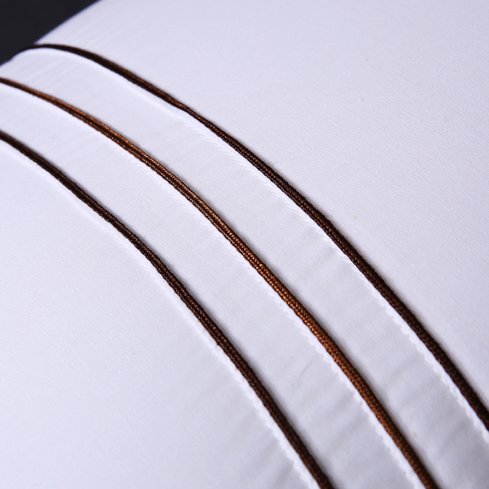 91家纺网 家纺一手货源 找家纺 （总）爱来伊 2022新款全棉立体滚边羽丝绒枕