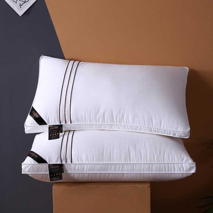 91家纺网 家纺一手货源 找家纺 （总）爱来伊 2022新款全棉立体滚边羽丝绒枕