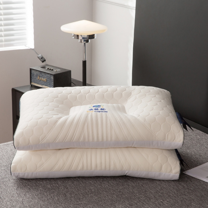 91家纺网 家纺一手货源 找家纺 2023爱来伊云端舱护颈枕乳胶枕 蓝色