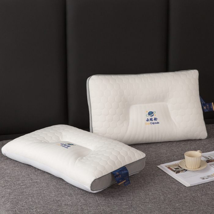 91家纺网 家纺一手货源 找家纺 2023爱来伊云端舱护颈枕乳胶枕 灰色