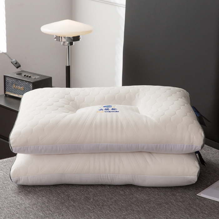 91家纺网 家纺一手货源 找家纺 2023爱来伊云端舱护颈枕乳胶枕 灰色