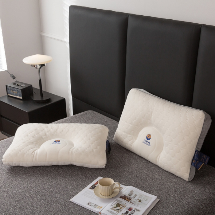 91家纺网 家纺一手货源 找家纺 （总）2023爱来伊太空舱护颈乳胶枕