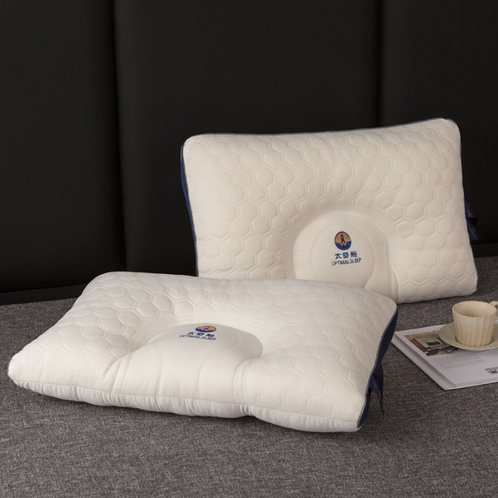 91家纺网 家纺一手货源 找家纺 2023爱来伊太空舱护颈乳胶枕 蓝色