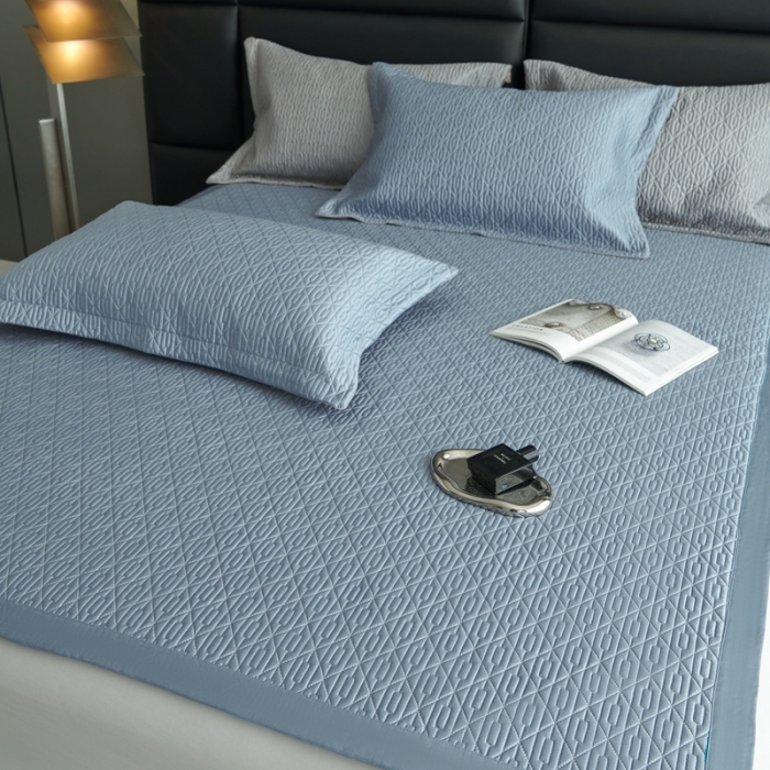 91家纺网 家纺一手货源 找家纺 榻尚 2023新款纯竹纤维绗缝夏凉席空调席垫三件套 石青