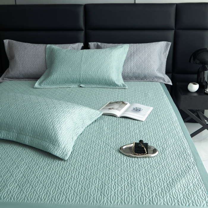 91家纺网 家纺一手货源 找家纺 榻尚 2023新款纯竹纤维绗缝夏凉席空调席垫三件套 清绿