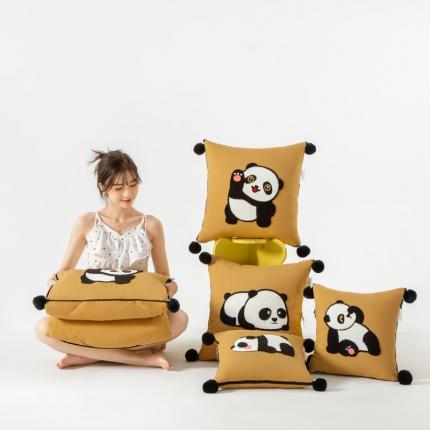 91家纺网 家纺一手货源 找家纺 雷娜 2023新款水洗棉Hello Panda系列抱枕被 浅灰