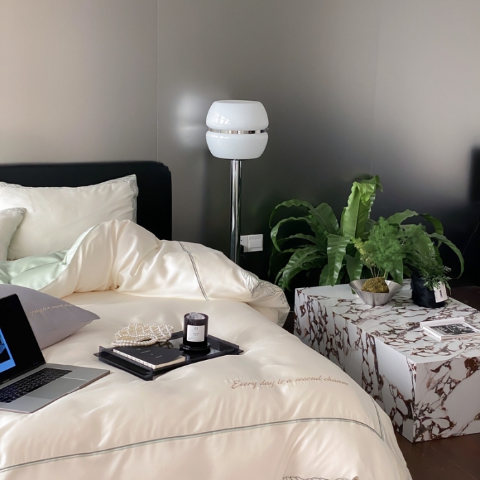 91家纺网 家纺一手货源 找家纺 缪家居 2023新款80支兰精天丝四件套-纯享日记 白拼绿