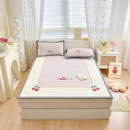 91家纺网 家纺一手货源 找家纺 （总）慕澄 2023新款大版宽边小清新乳胶凉席系列