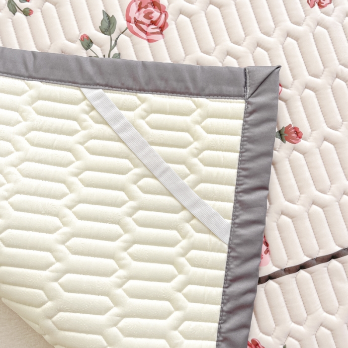 91家纺网 家纺一手货源 找家纺 （总）慕澄 2023新款大版宽边小清新乳胶凉席系列