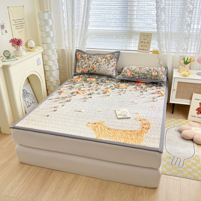 91家纺网 家纺一手货源 找家纺 慕澄 2023新款大版宽边小清新乳胶凉席系列 宽边-风吹一夏