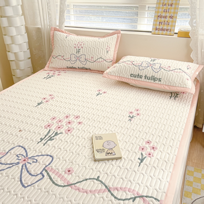 91家纺网 家纺一手货源 找家纺 慕澄 2023新款大版宽边小清新乳胶凉席系列 宽边-蝴蝶结