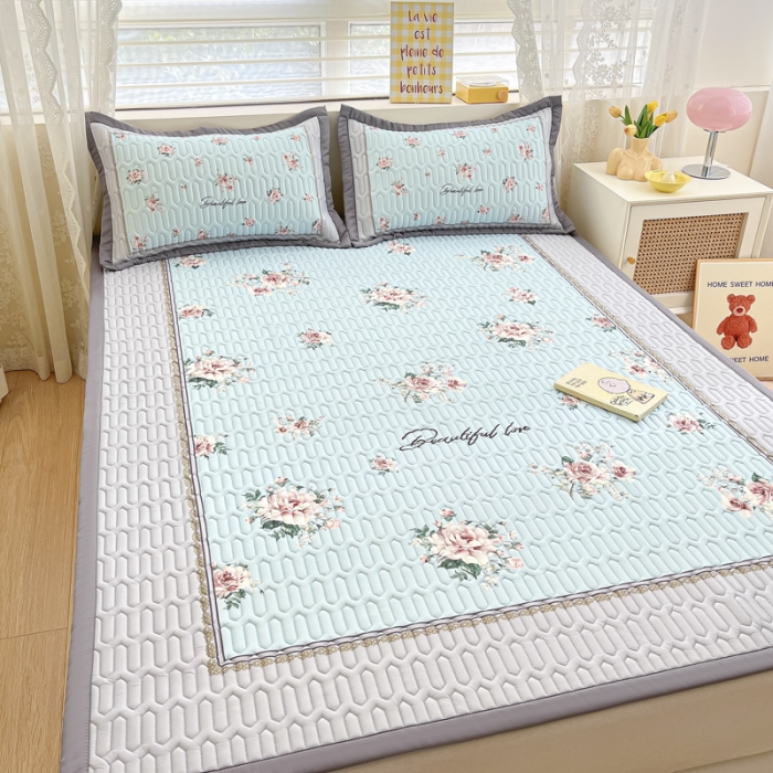 91家纺网 家纺一手货源 找家纺 慕澄 2023新款大版宽边小清新乳胶凉席系列 宽边-浪漫花开